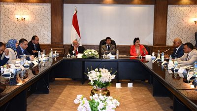 وزير الشباب والرياضة يبحث الاحتفال باليوم العالمي للدراجات 3 يونيو المقبل