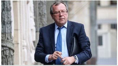 بسبب أوكرانيا.. السفير الروسي يغادر جلسة للكنيست الإسرائيلي غاضًبا