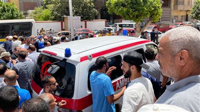  المئات تشيع جثمان محمد أبو السعود رئيس النادي الإسماعيلي الأسبق | صور