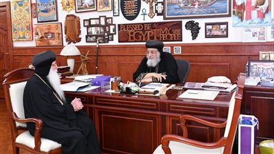 البابا تواضروس يتلقى تقريرا عن الخدمة في إيبارشية طما