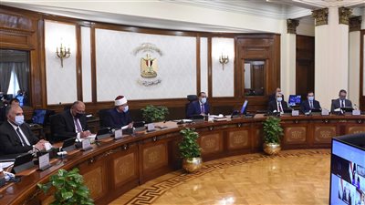 مجلس الوزراء يوافق على مد إيقاف العمل بضريبة الأطيان لمدة سنة أخرى