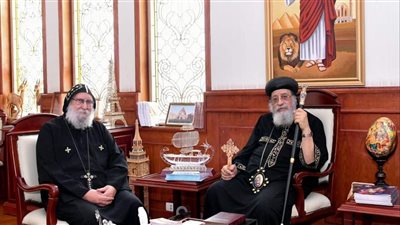 البابا تواضروس يستقبل كاهن كنيسة ستراسبورج بفرنسا لمتابعة العمل الرعوي