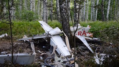 تحطم طائرة على متنها 11 شخصا في الكاميرون | صور