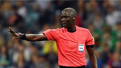 هل يحكم باكاري جاساما مباراة نهائي دوري أبطال أفريقيا.. شوبير يجيب