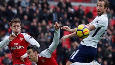 أبرزها توتنهام ضد أرسنال.. مواعيد مباريات اليوم والقنوات الناقلة 