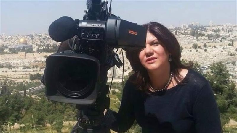 الصحفية شيرين أبو