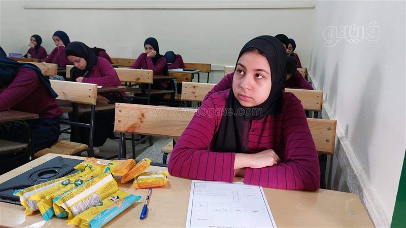 امتحانات ثانية ثانوي
