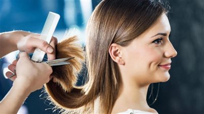 تفسير حلم قص الشعر في المنام وعلاقته بالانتصار على الأعداء وعدم الاستقرار 