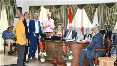 محافظ جنوب سيناء يتابع موقف استعدادات شرم الشيخ لاستضافة مؤتمر التغيرات المناخية