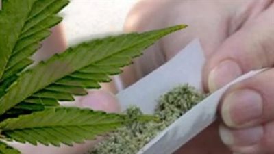 بعد وصفه مخدرا من الدرجة الثانية.. هل يقنن الحشيش في بريطانيا؟