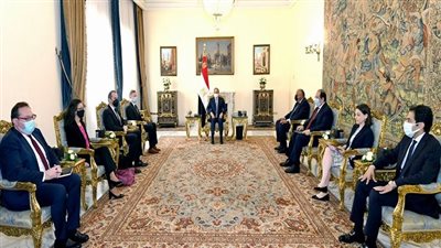 الرئاسة في أسبوع.. قائد القيادة المركزية الأمريكية يؤكد اعتماد بلاده على الدور المصري الفاعل والمحوري في الشرق الأوسط وشمال أفريقيا والنابع من الخبرة العريضة والفهم العميق للسيسي لطبيعة أوضاع المنطقة