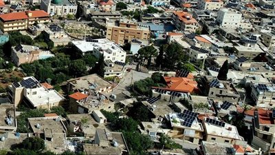 بعد فقدان الأمل في الحكومة.. الألواح الشمسية الحل الأخير أمام اللبنانيين 