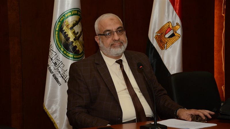 الدكتور أنس أبو شادي