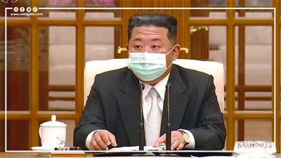 كيم بالكمامة.. كورونا أم حمى مجهولة؟.. قصة المرض الغامض في كوريا الشمالية| فيديو جراف