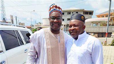 أسطورة الكاميرون 