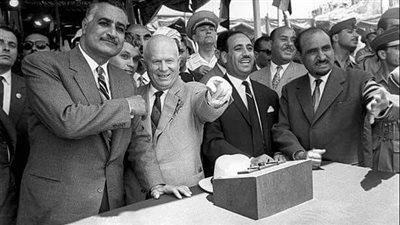 زي النهاردة.. عبد الناصر يعلن عن المعجزة الثامنة ويهديها للشعب المصري