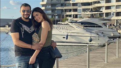 هاجر أحمد تقضي إجازتها الصيفية رفقة زوجها في بيروت 