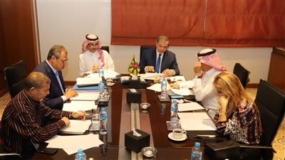 سعفان يرأس لجنة اختيار رواد العمل العربي