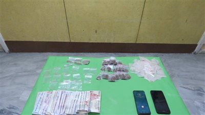 حملات بمحيط الأكشاك والمقاهي والكافيتريات تضبط 63 تاجر مخدرات|صور 