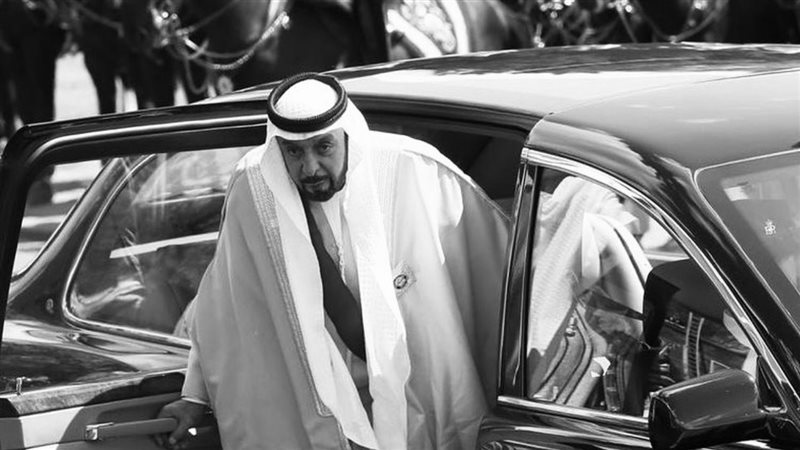 الشيخ خليفة بن زايد