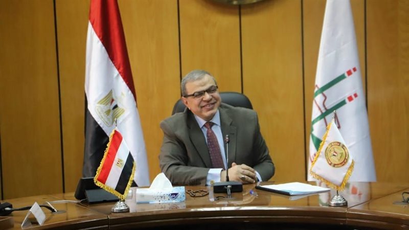 وزير القوي العاملة