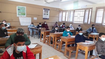 632 لجنة بالدقهلية تستقبل 119 ألف طالب وطالبة بالتعليم الأساسي لأداء امتحان الجبر والدين