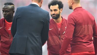 بعد 7 أشهر.. محمد صلاح والأمير ويليام من جديد على ملعب ويمبلي | فيديو
