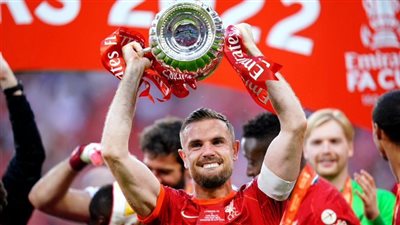 ليفربول يعلن رحيل هندرسون إلى الاتفاق السعودي