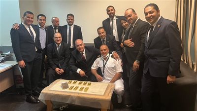 ضبط سودانيين حاولا تهريب 9 سبائك ذهبية بمطار القاهرة