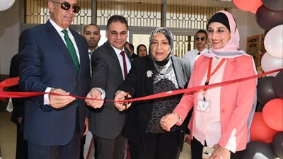 20 شركة سياحة وفندقة تقدم وظائفها لأبناء جامعة قناة السويس| صور