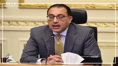 أبرز 10 تصريحات لرئيس الوزراء فى مؤتمر مواجهة الأزمة الاقتصادية | انفوجراف