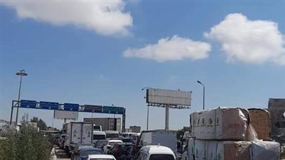 بسبب حادث انقلاب سيارتين.. توقف الحركة المرورية بطريق الإسكندرية الصحراوي 