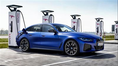 BMW تستهدف خفض تكاليف إنتاج سياراتها الكهربائية 30%