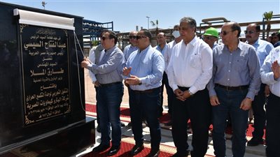 الملا يفتتح التشغيل التجريبي لمشروعات التطوير بمصانع شركة البتروكيماويات بالإسكندرية