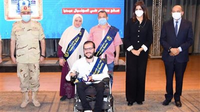 قيادة قوات الدفاع الشعبي والعسكري تنظم ندوة تثقيفية لطلاب جامعة بني سويف