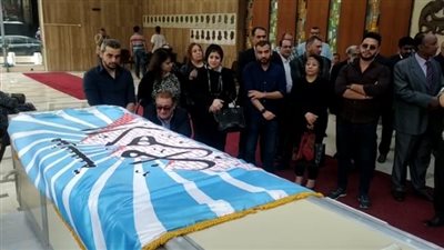 تشييع جثمان صلاح منتصر من الأهرام إلى مسجد عمر مكرم | صور 