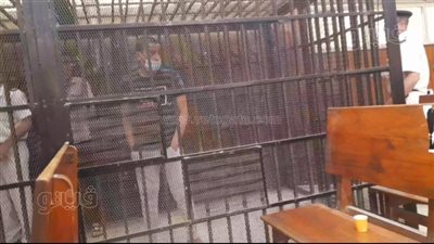 قلق وبكاء ندم.. حالة المتهم السادس بقضية بسنت خالد قبل النطق بالحكم | فيديو