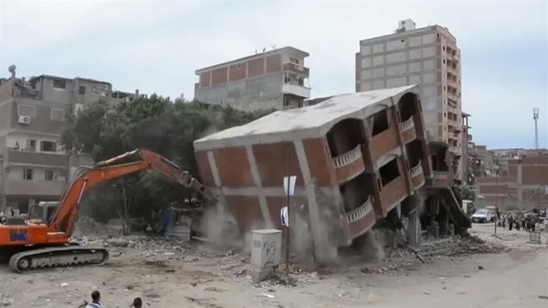 إزالات فورية لمباني