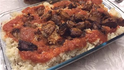 طريقة عمل الفتة باللحمة والخل والثوم