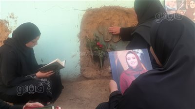 والدة بسنت بعد تأييد حكم حبس المتهم السادس: حلمت امبارح بالحكم.. خدنا حقك يا بنتي 