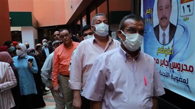 إقبال كثيف على المشاركة في المرحلة الأولى من الانتخابات العمالية