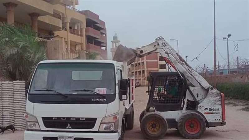 رفع مخلفات القمامة