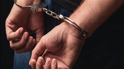 أوهمها بأنه صاحب الشقة.. سمسار ينصب على سيدة في 130 ألف جنيه بالشرقية 