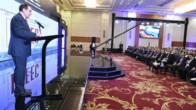 الملا: الاستثمار في فرص كفاءة استخدام الطاقة للتعامل مع أي تحديات