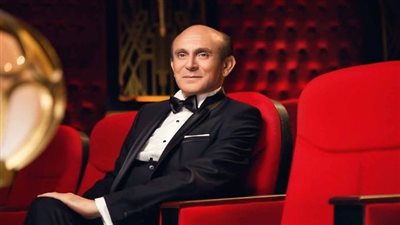 الحلم لا يموت.. محمد صبحي يكشف استعداده لتقديم مسرحية مؤجلة منذ 20 عاما