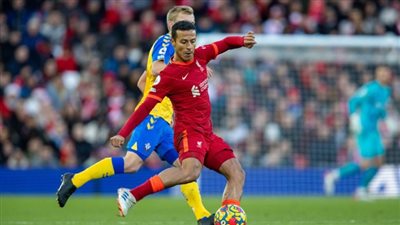 ليفربول يتعادل مع ساوثهامبتون 1/1 في شوط أول مثير