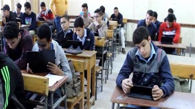 بث مباشر | انتهاء امتحان اللغة الإنجليزية للصف الأول الثانوي بمدارس مطروح