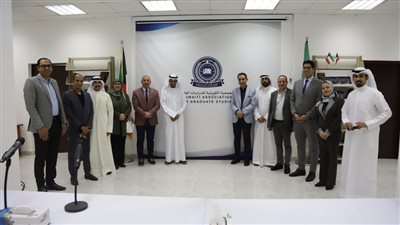 وفد من جامعة المنصورة يزور الكويت لزيادة أعداد الوافدين