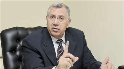 وزير الزراعة: نوفر سعر طن الأسمدة بـ5 آلاف جنيه بدلا من 15 ألف جنيه