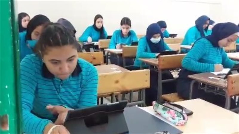امتحانات الصف الأول